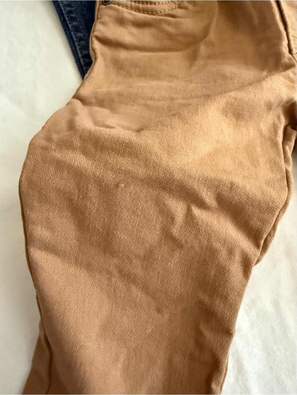12 Months Baby Boy Lot 2 sets| Carter’s Jeans, Pants, Tops - Picture 13 of 13